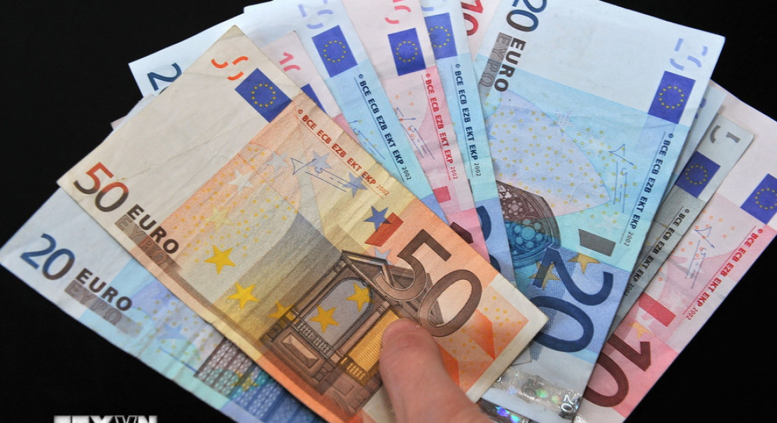 Lạm Phát Eurozone Vượt Mục Tiêu, ECB Nhiều Khả Năng Giữ Nguyên Lãi Suất