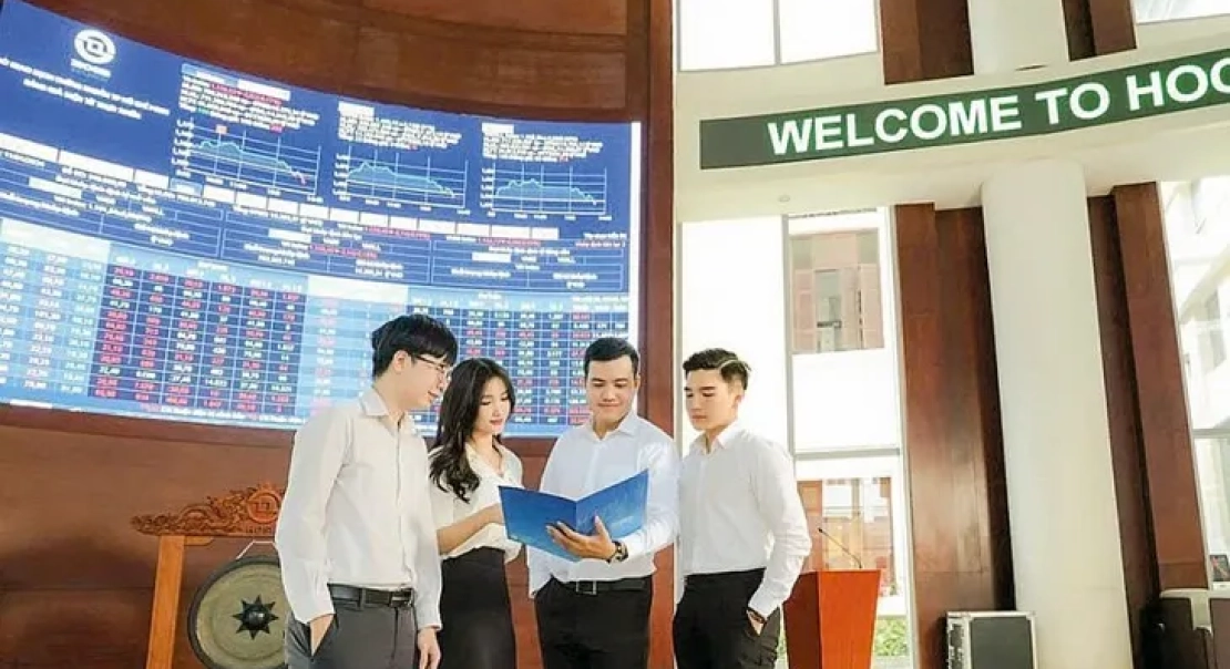 Thông Tư 14: Bước Ngoặt Nâng Chuẩn Vốn, Củng Cố Ngân Hàng Việt Nam